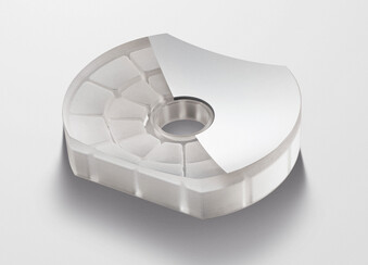 Light-weight mirrors for monitoring systems Light-weight mirrors for monitoring systems